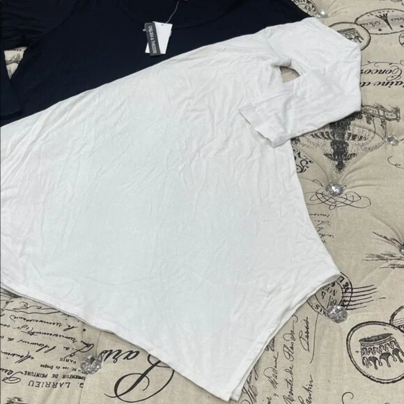 Chelsea & Theodore 3/4 Sleeve Asymmetrical Hem Top - Picture 4 of 8